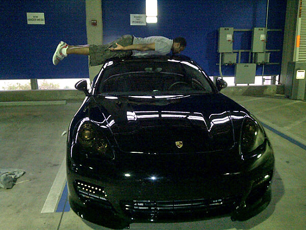 Arenas Car Planking