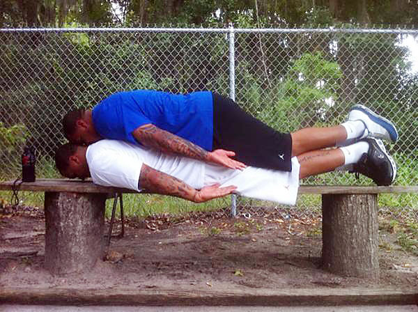 Pouncey Planking