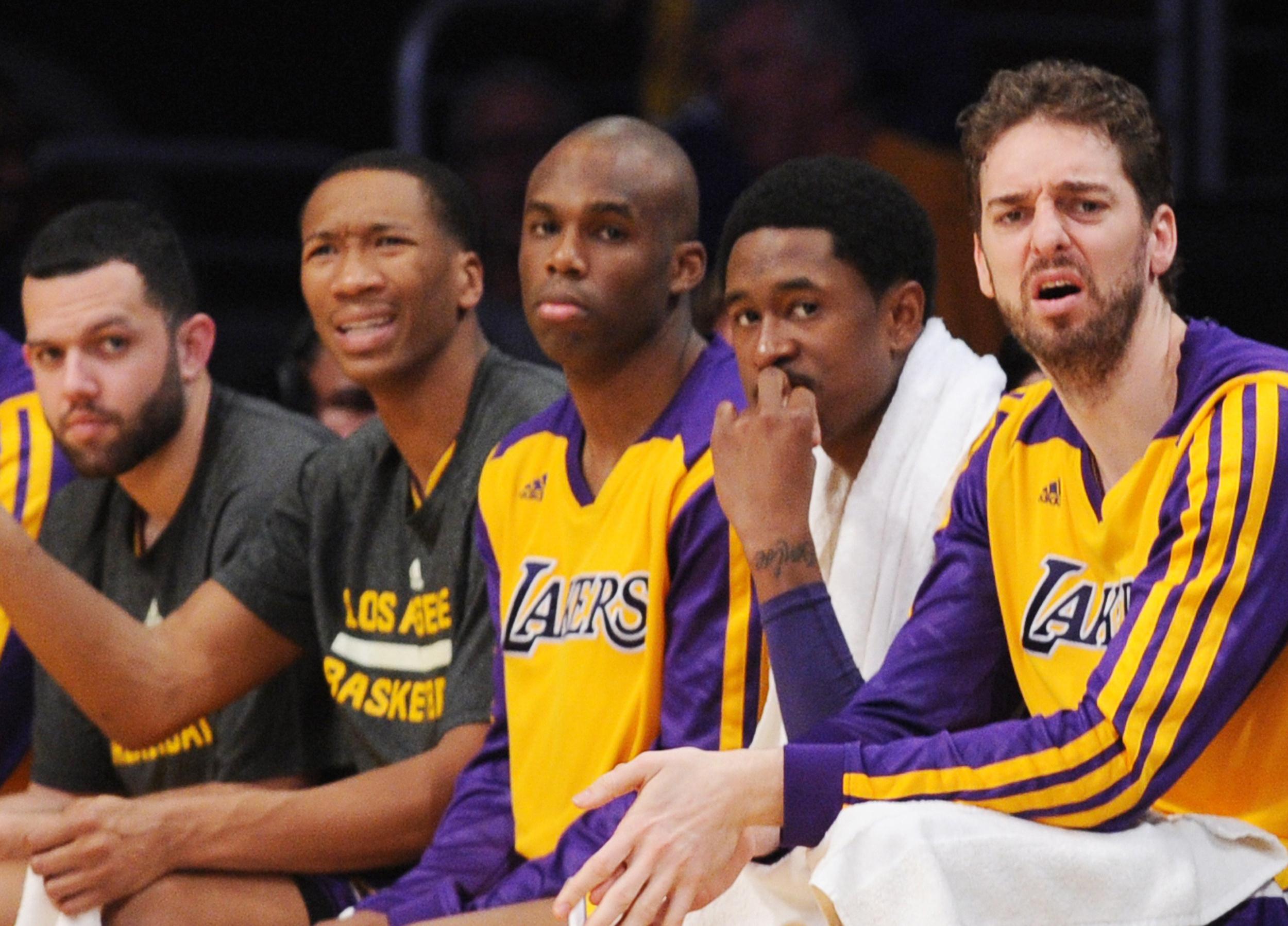 Lakers Bench