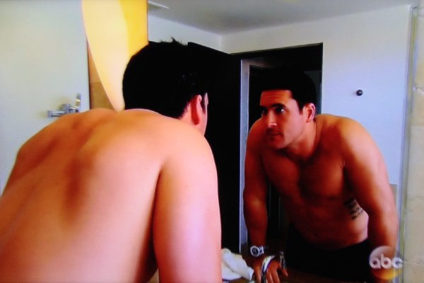 Bachelorette - Josh Shirtless