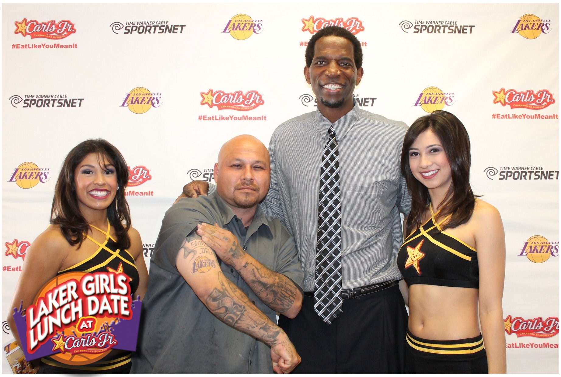 Lakers Girls With Awkward Fans 27